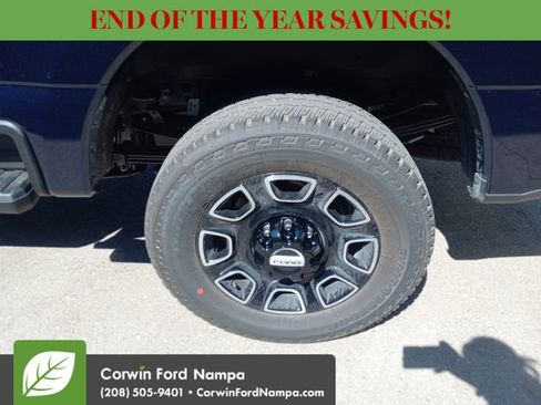 New 2025 Ford F350 Platinum image 37