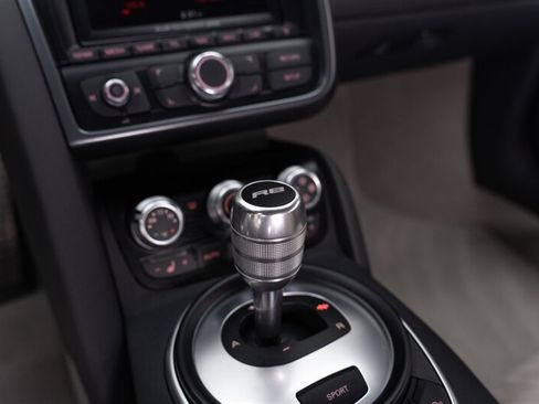 Used 2011 Audi R8 V8 AWD/4WD image 84
