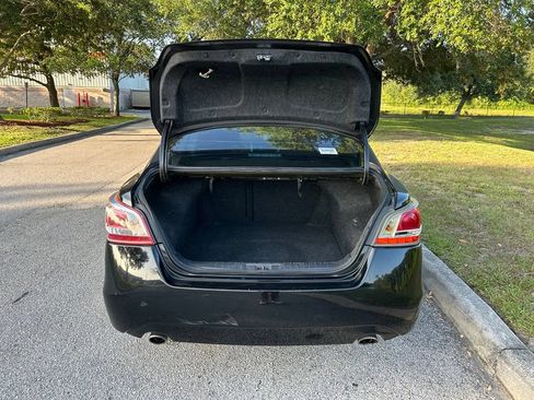 Used 2013 Nissan Altima 2.5 SV FWD image 11