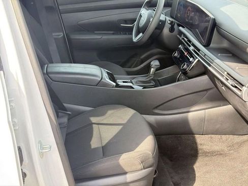 Used 2025 Hyundai Tucson SEL image 26