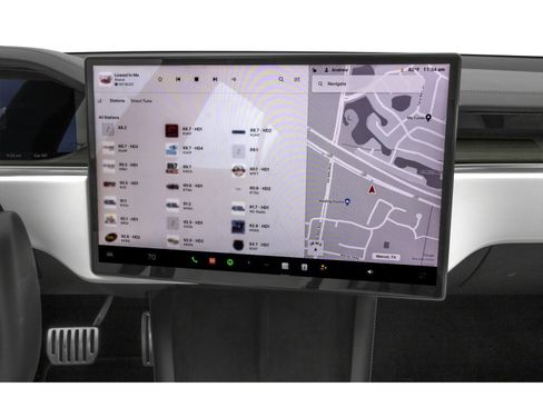 Used 2023 Tesla Model S Standard Range image 7