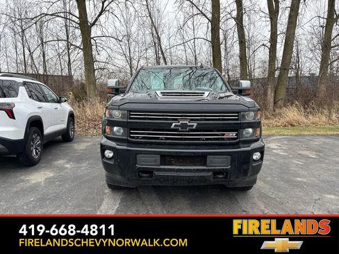 Used 2017 Chevrolet Silverado 2500 LTZ image 7
