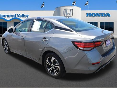 Used 2021 Nissan Sentra SV FWD image 4