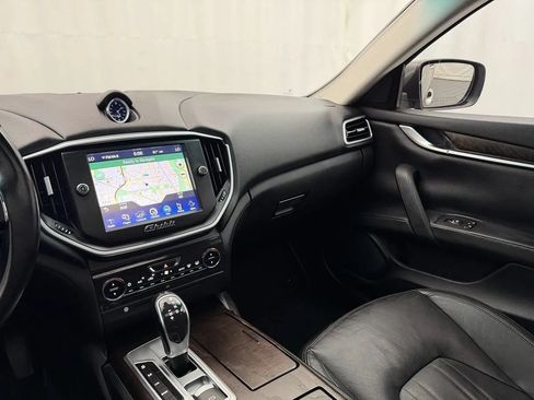 Used 2015 Maserati Ghibli S Q4 AWD/4WD image 16