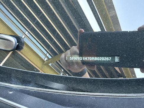 Used 2024 Honda Pilot Touring image 46