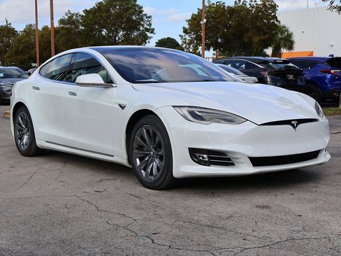 Used 2019 Tesla Model S 100D image 60