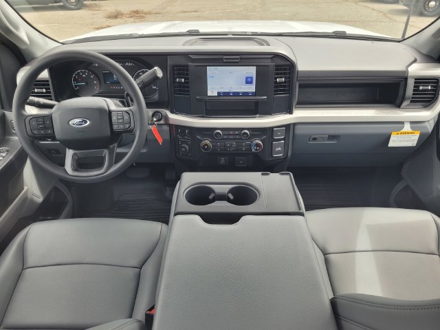 New 2026 Ford F250 XL w/ XL Chrome Package AWD/4WD image 18