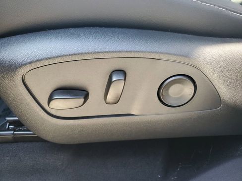 New 2026 Chevrolet Traverse LT w/ Midnight/Sport Edition image 22