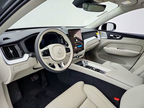 New 2026 Volvo XC60 B5 Ultra w/ Climate Package image 16