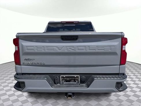 Used 2025 Chevrolet Silverado 1500 RST w/ Convenience Package II AWD/4WD image 5