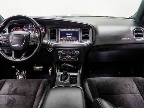 Used 2023 Dodge Charger Scat Pack w/ Plus Group RWD image 5