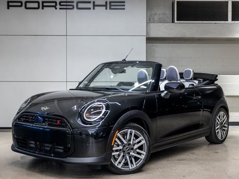 Used 2025 MINI Cooper S image 1