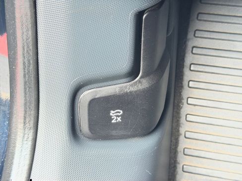 Used 2021 Ford Mustang Mach-E Select AWD/4WD image 39