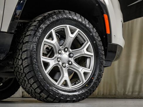 Used 2022 Jeep Wagoneer Series II image 52