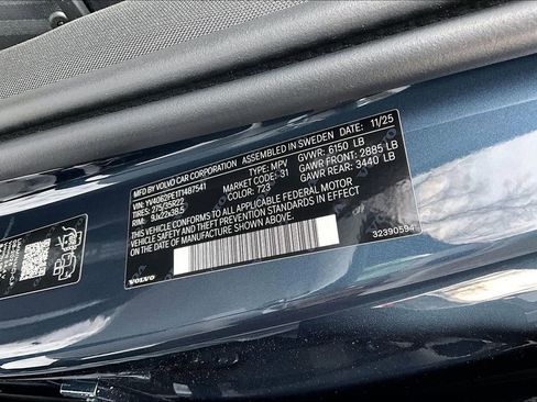 New 2026 Volvo XC90 B6 Plus w/ Protection Package Premier AWD/4WD image 14