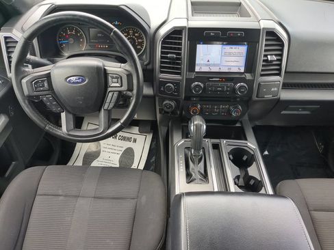 Used 2017 Ford F150 XLT w/ Equipment Group 302A Luxury AWD/4WD image 14