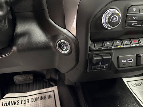 Used 2023 GMC Sierra 1500 Pro w/ Pro Value Package image 30