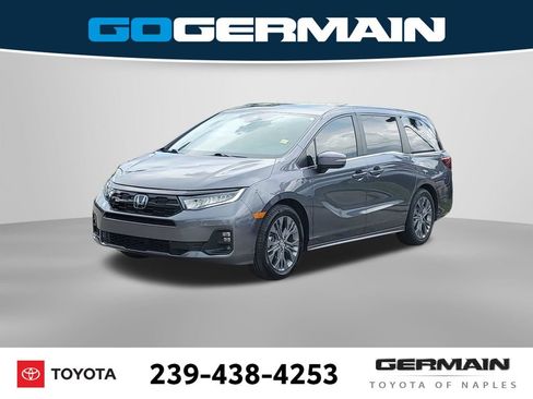 Used 2025 Honda Odyssey Touring image 1