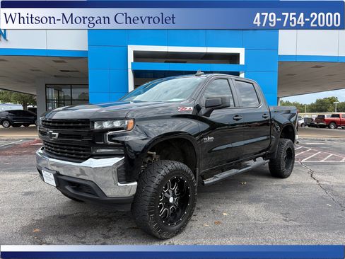 Used 2021 Chevrolet Silverado 1500 LT AWD/4WD image 1