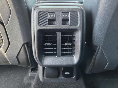 Used 2025 Ford Bronco Badlands AWD/4WD image 26