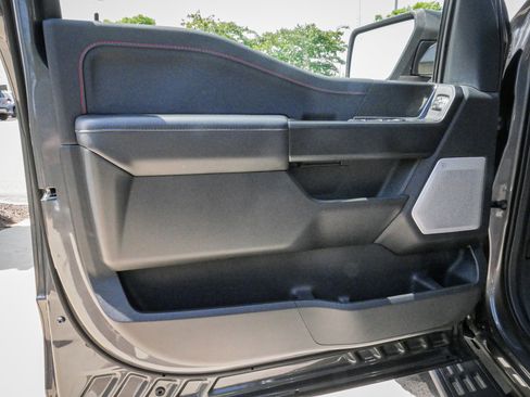 Used 2025 Ford F150 Raptor AWD/4WD image 14