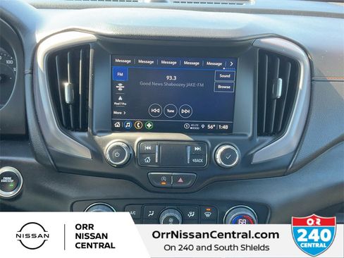 Used 2023 GMC Terrain AT4 image 22