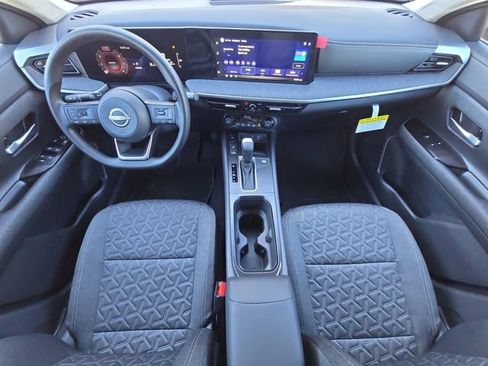 New 2026 Nissan Kicks SV image 20