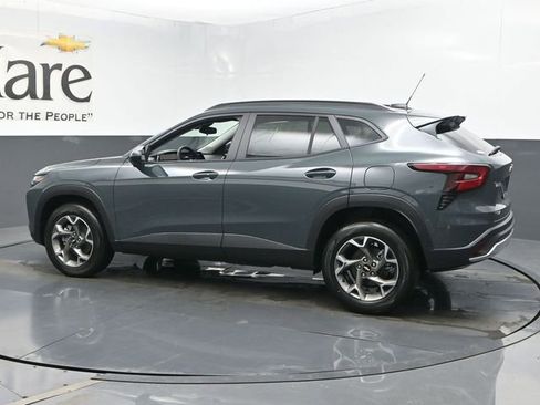 New 2026 Chevrolet Trax LT w/ Driver Confidence Package image 30