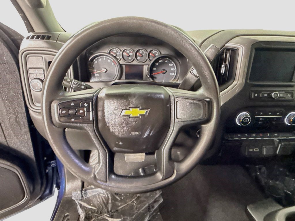 Used 2022 Chevrolet Silverado 1500 Custom RWD image 12