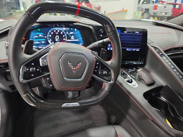 Used 2023 Chevrolet Corvette Z06 w/ Z07 Performance Package RWD image 10