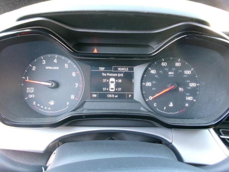 Used 2025 Chevrolet Trax LS w/ Driver Confidence Package FWD image 3
