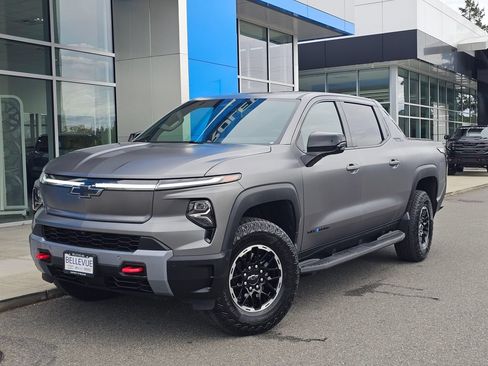 Used 2026 Chevrolet Silverado EV Trail Boss AWD/4WD image 1
