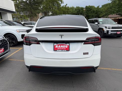 Used 2022 Tesla Model X Plaid AWD/4WD image 11