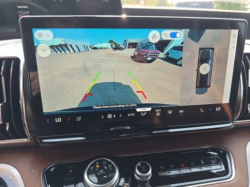 New 2025 Ford Expedition King Ranch image 31