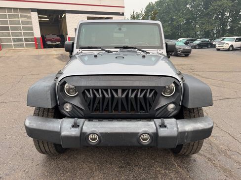 Used 2014 Jeep Wrangler Unlimited Sport w/ Quick Order Package 24S AWD/4WD image 8