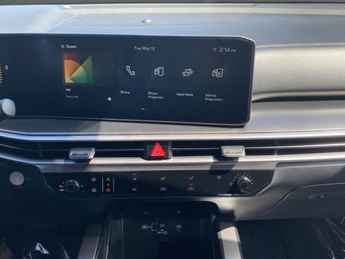New 2026 Kia Sorento LX FWD image 13