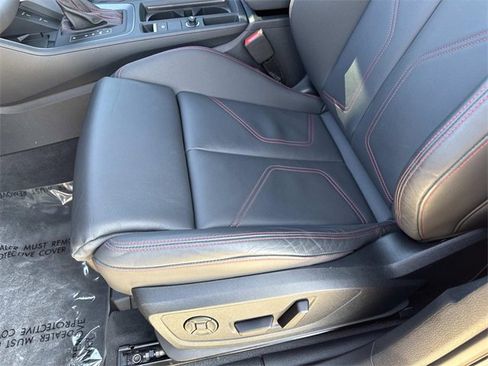 Certified 2025 Audi Q3 2.0T Premium Plus w/ Premium Plus Package image 26