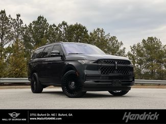 Used 2025 Lincoln Navigator Reserve w/ Jet Appearance Package video 1