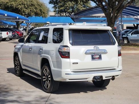 Used 2018 Toyota 4Runner Limited image 3