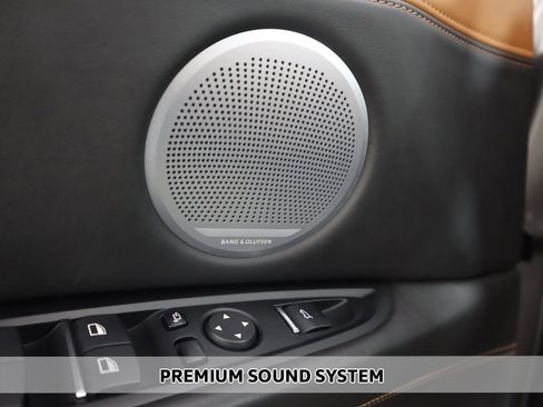 Used 2017 BMW X5 M image 5