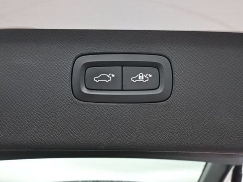 Used 2020 Volvo XC90 T6 Momentum w/ Protection Package Premier AWD/4WD image 31