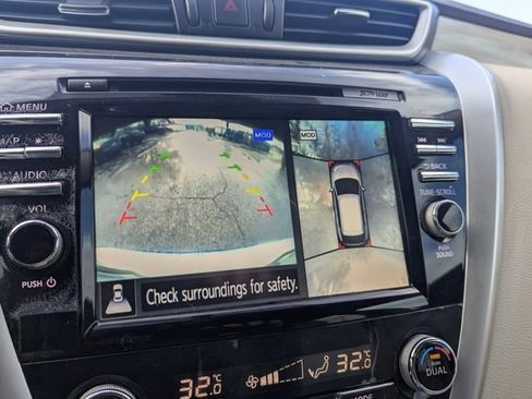 Used 2017 Nissan Murano Platinum image 15