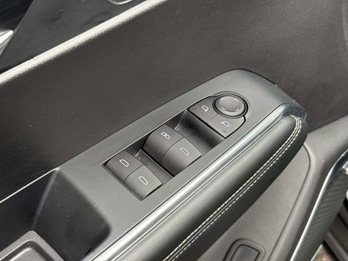 Certified 2025 GMC Acadia Elevation image 13