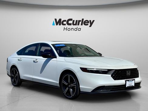 Certified 2023 Honda Accord Sport image 1