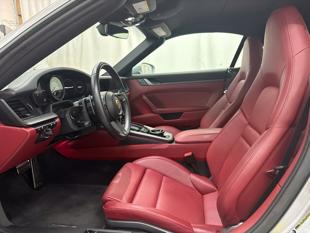 Used 2023 Porsche 911 Carrera GTS RWD image 14