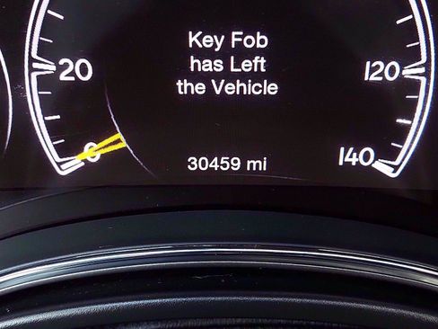 Used 2018 Jeep Grand Cherokee Altitude image 20