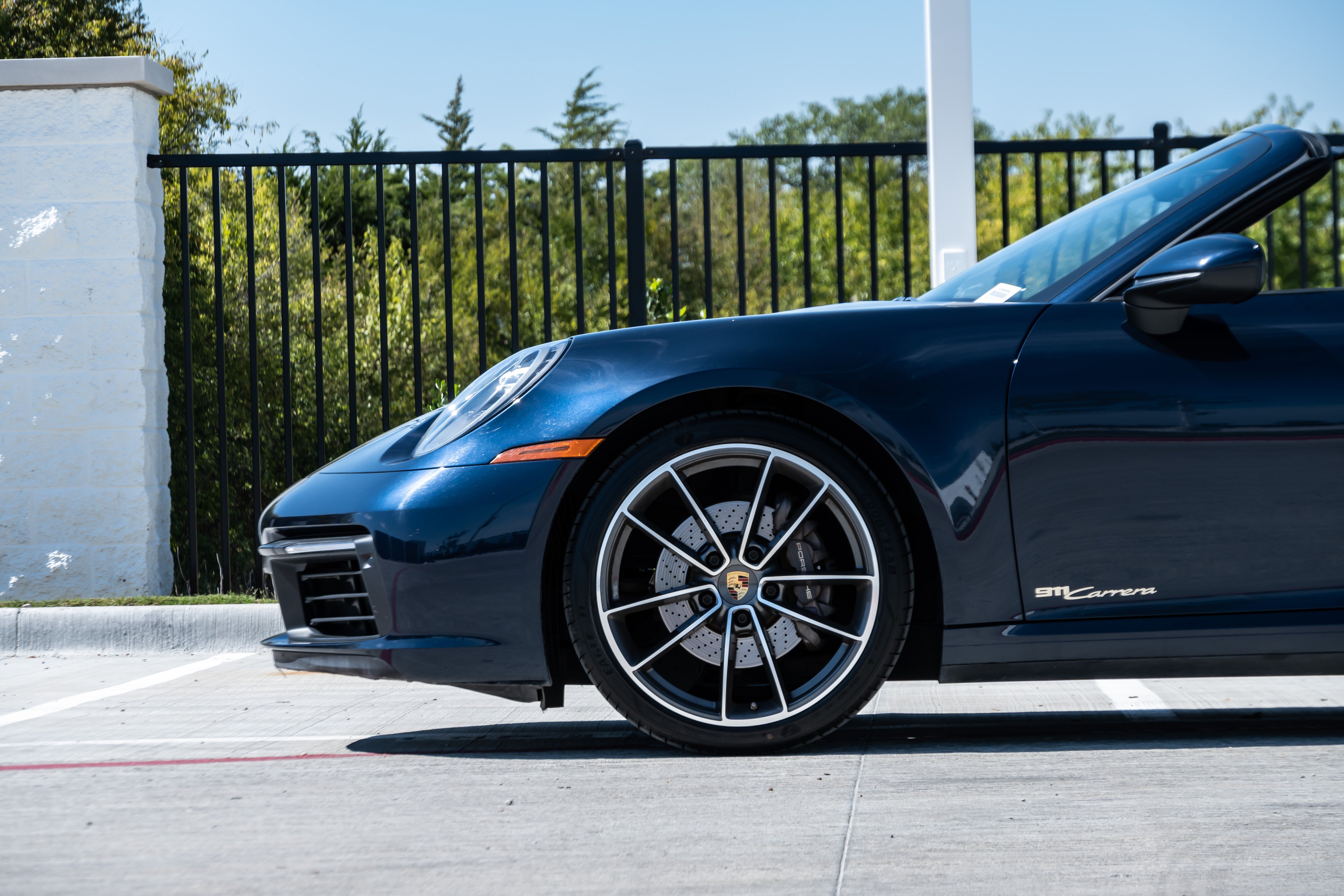 Used 2020 Porsche 911 Carrera RWD image 29