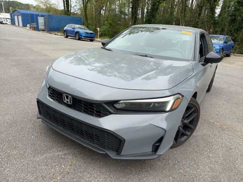 Used 2025 Honda Civic Sport image 1