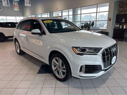 Used 2021 Audi Q7 3.0T Premium w/ Convenience Package AWD/4WD image 1