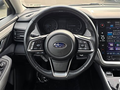 Used 2022 Subaru Outback Premium image 19